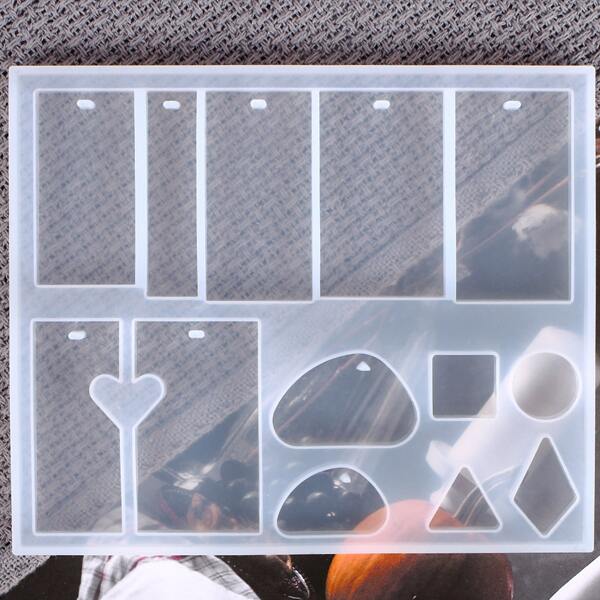 

1pc DIY Silicone Pendant Shaped Mold, White