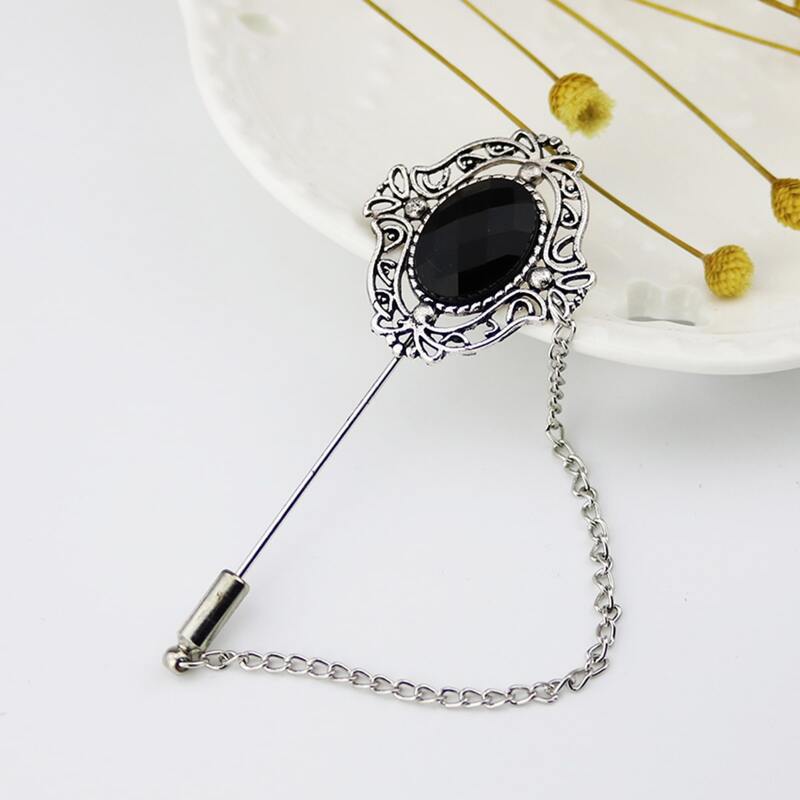 

Chain Decor Brooch, Silver