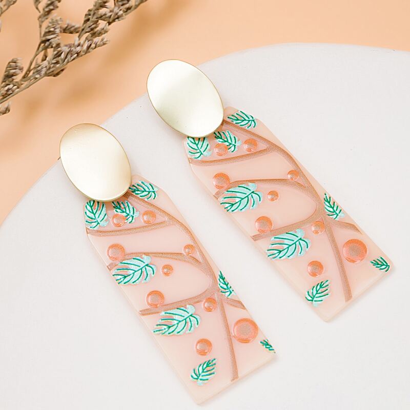 

Leaf Graphic Drop Earrings, Pink