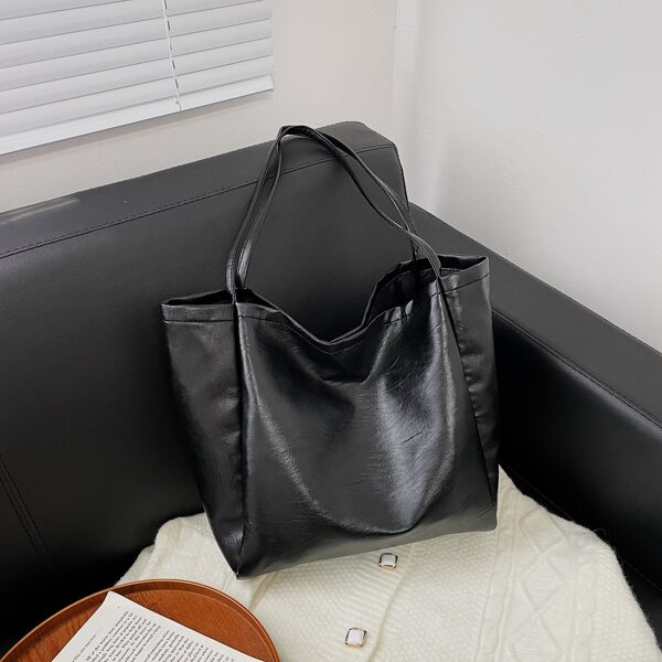 

Minimalist Large Capacity Tote Bag, Black