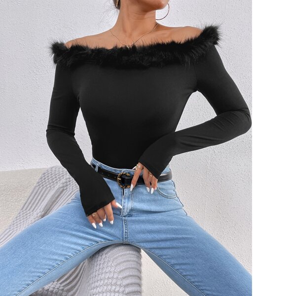 

Fuzzy Trim Off Shoulder Tee, Black