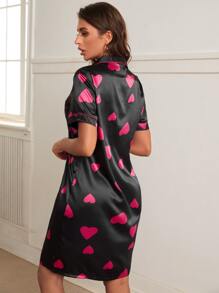 Váy ngủ Satin Pajama in hình trái tim tương phản - màu đen - Xem 2