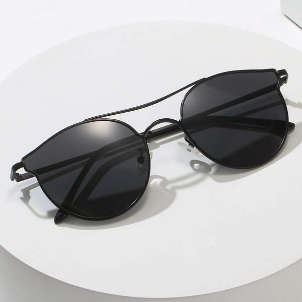

Metal Frame Sunglasses