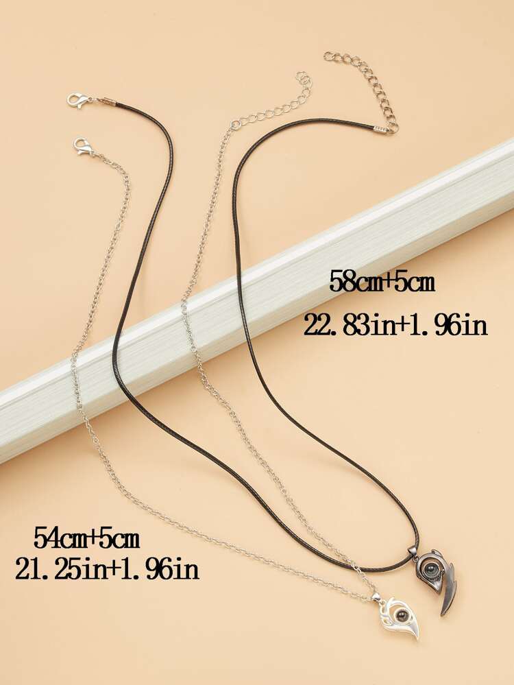 2pcs Couple Light Projection Heart Charm Necklace
