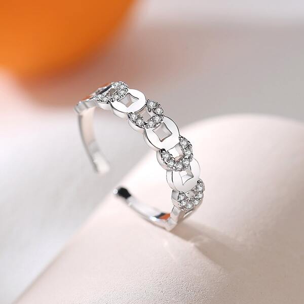 

Zircon Decor Ring, Silver