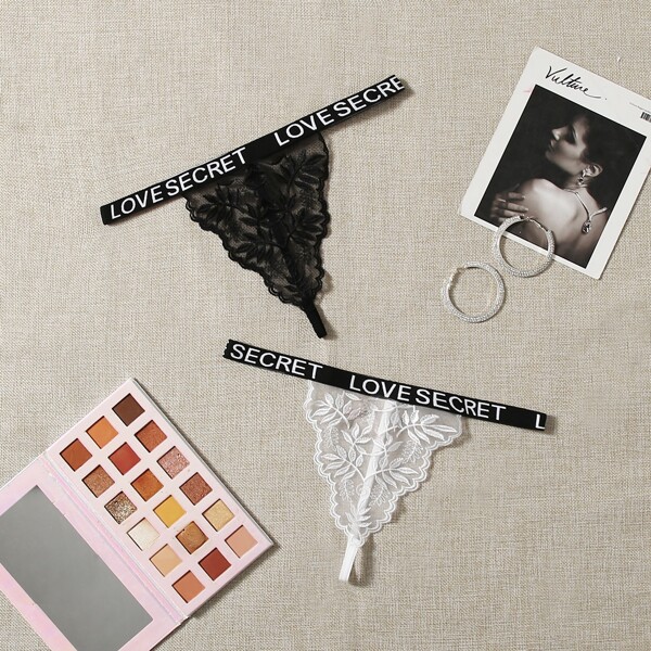

2pack Floral Embroidery Letter Tape Panty Set, Multicolor