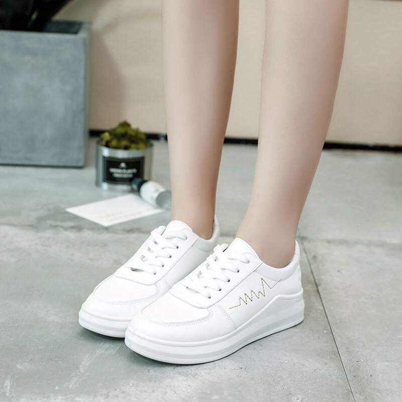 

Lace Up Front Skate Shoes, White