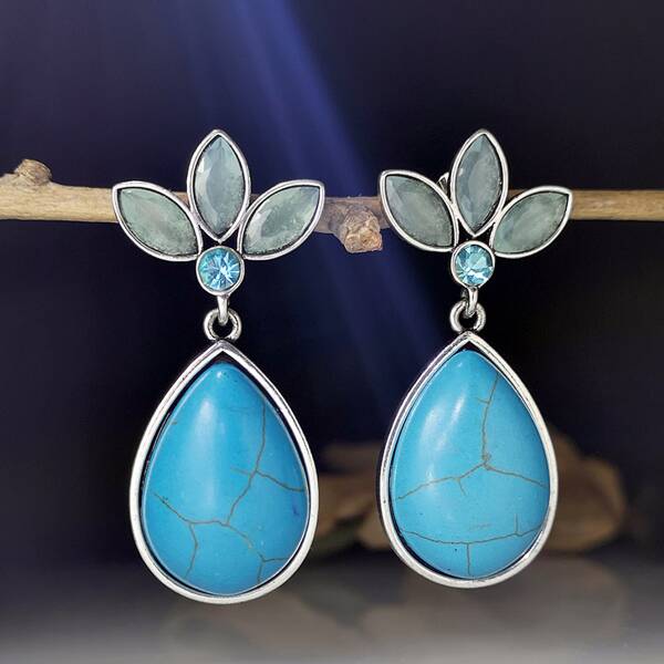 

Turquoise Decor Drop Earrings, Blue