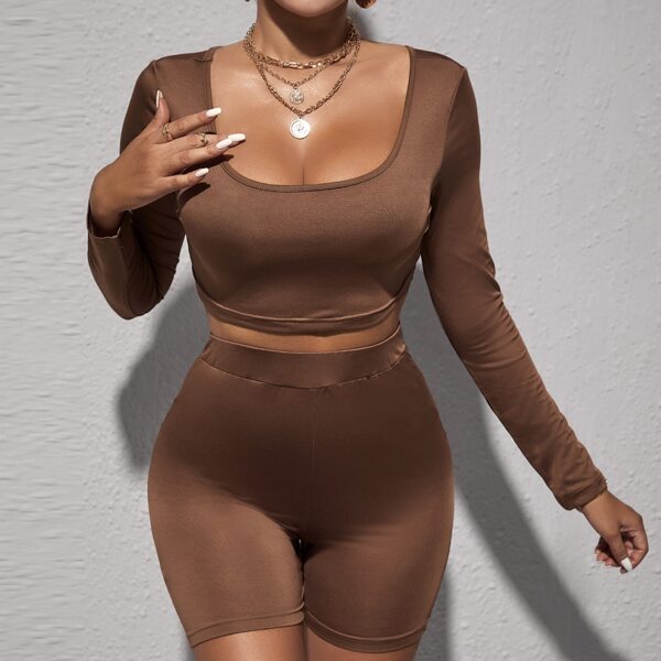 

Solid Crop Tee & Biker Shorts, Coffee brown