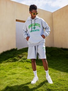 ROMWE MEN ROMWE Limited Guys Letter Kangaroo Pocket Drawstring Hoodie & Shorts - Light Grey - View 4