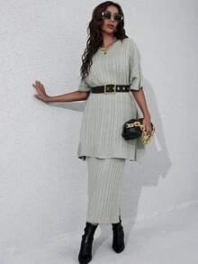 Modelyn 側邊開叉麻花編織斗篷和針織短裙不附腰帶 - 淺灰色 - 查看 4