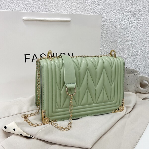 

Textured Flap Shoulder Chain Bag, Green