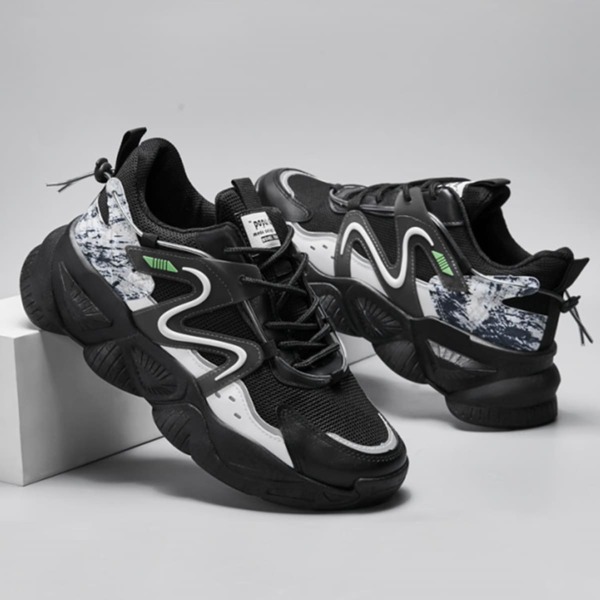 

Men Letter Graphic Mesh Panel Chunky Sneakers, Black