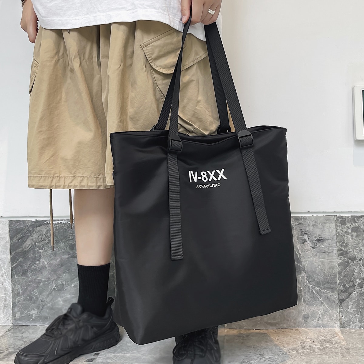 Мужская сумка-тоут на плечо с текстовым принтом