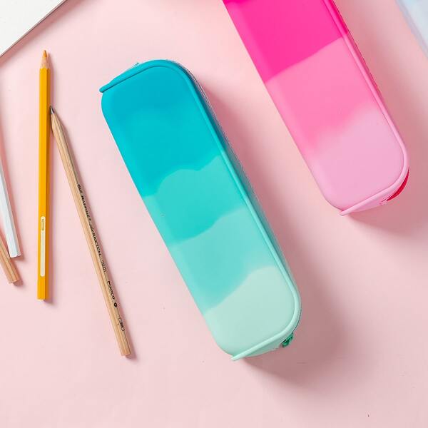 

1pc Gradient Color Random Pencil Bag, Multicolor