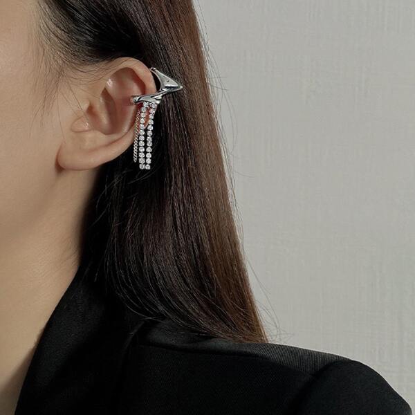 

1pair Rhinestone Tassel Ear Cuff, Silver