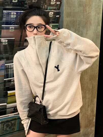 Honeyspot オーバーサイズプルオーバー 文字グラフィック ハーフジッパープラケット