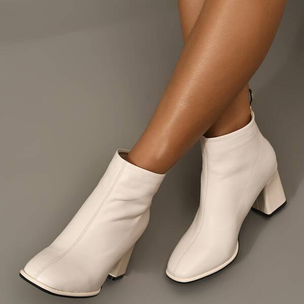 

Zip Detail Chunky Classic Boots, Beige