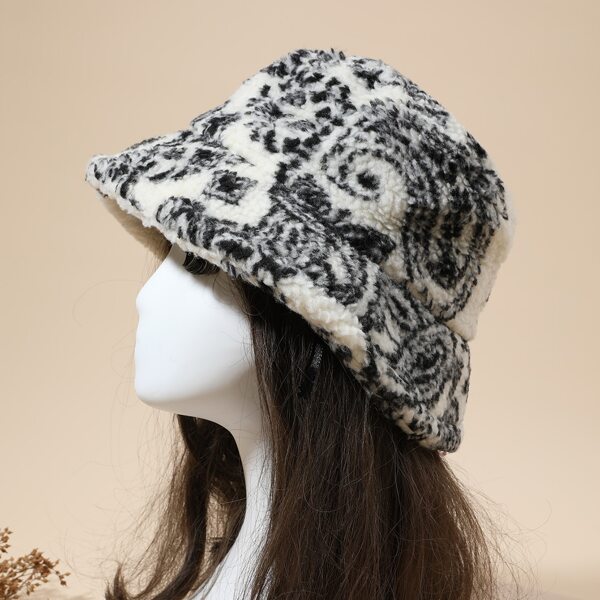 

Color Block Fuzzy Bucket Hat, Black and white