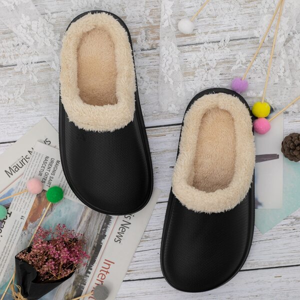 

Minimalist Faux Fur Design Home Slippers, Black