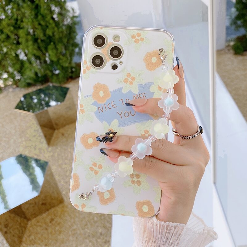 

Flower Pattern Phone Case With Beaded Hand Strap, Multicolor