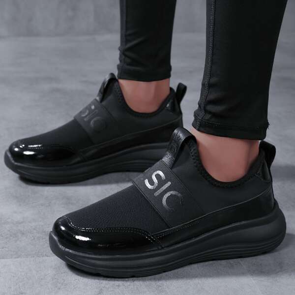 

Letter Graphic Slip-On Sports Shoes, Black