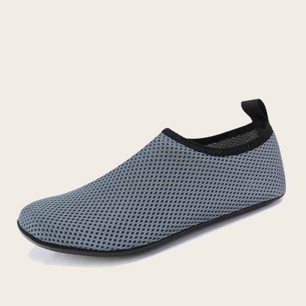 

Mesh Panel Aqua Socks, Grey