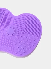 RANCAI 1pc Small Silicone Make Up Brush Cleaning Mat, Makeup Brush Cleaner Mats, Cosmetic Cleaning Pads, Portable Washing Tool With Suction Cup For Makeup Cosmetic Brushes - Purple - View 5