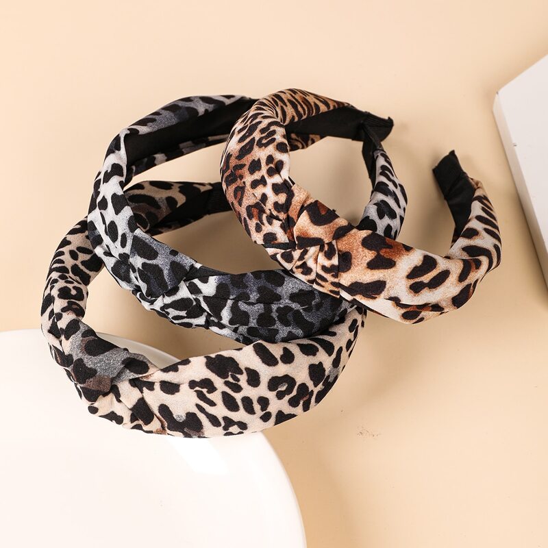 

3pcs Leopard Graphic Hair Hoop, Multicolor