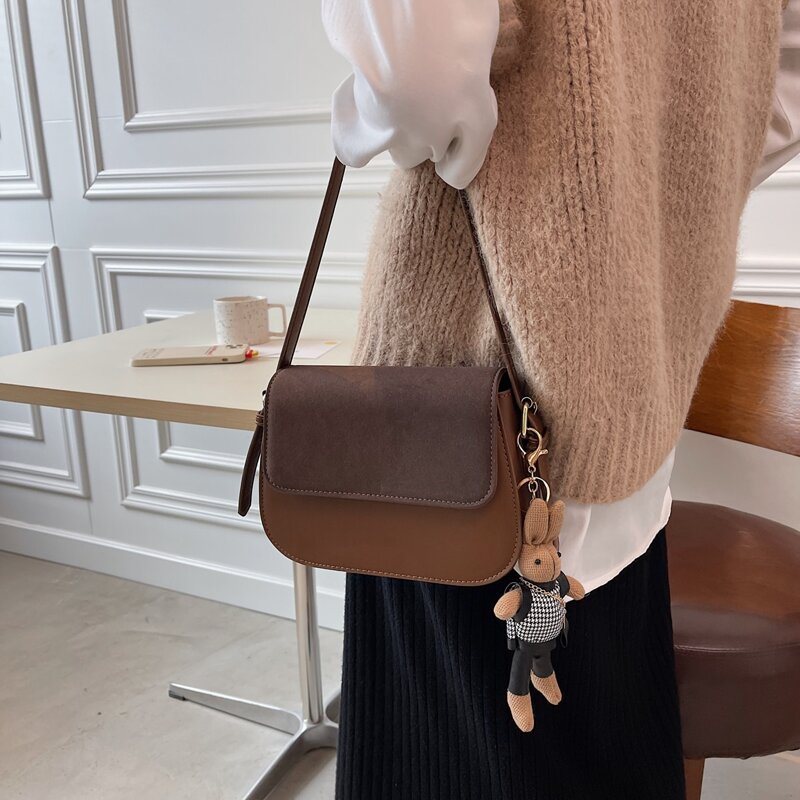 

Minimalist Shoulder Bag, Coffee brown