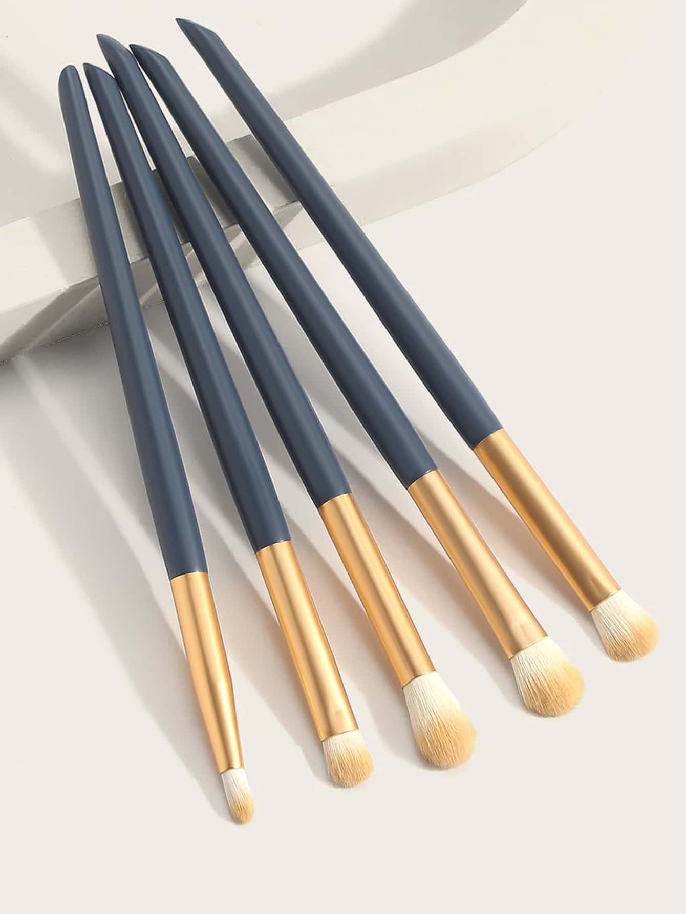 5pcs Eyeshadow Makeup Brush Set,Eyebrow Brush,Eyeshadow Brush,Spoolie,Spoolie Brush - Blue - View 1