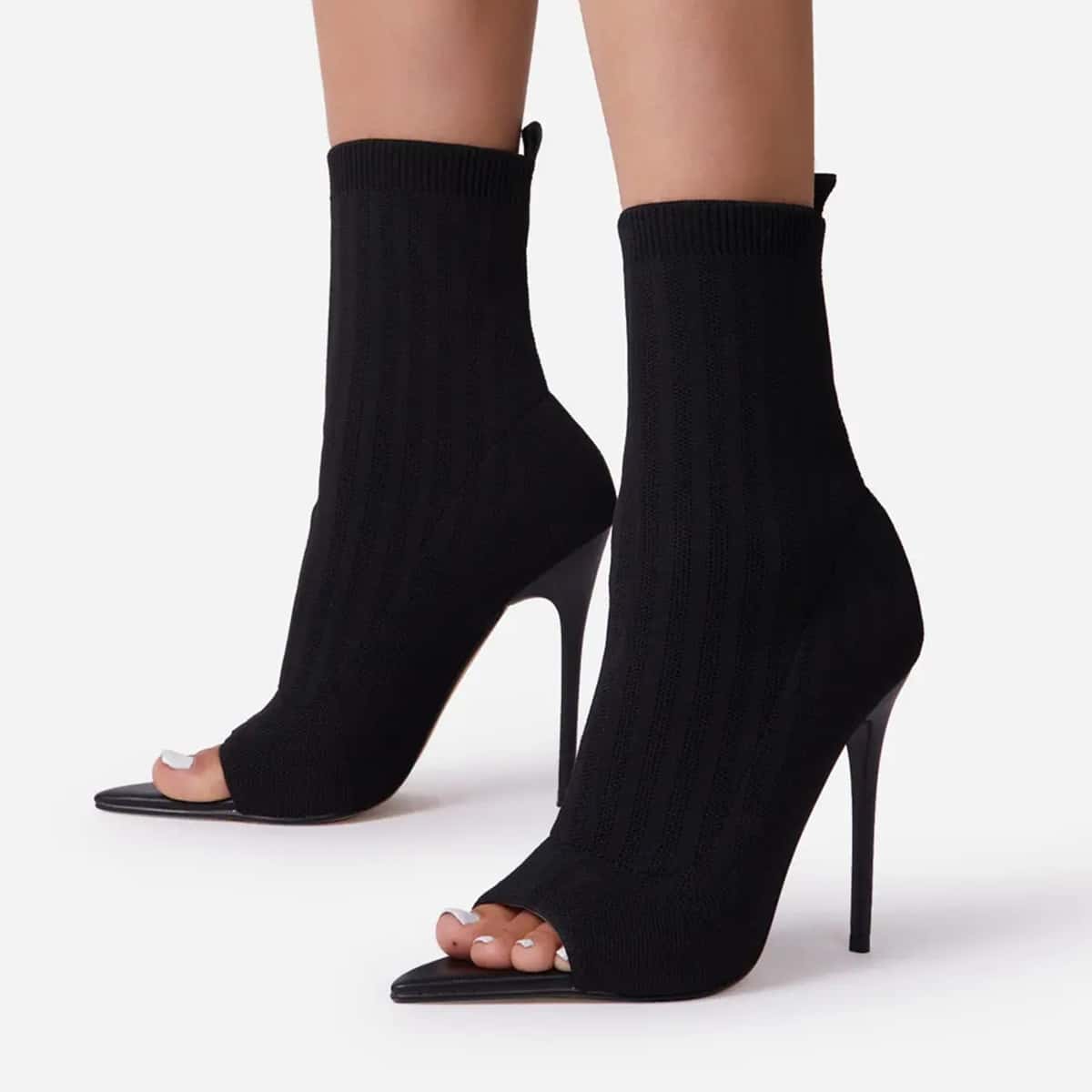 

Minimalist Sandals Boots, Black