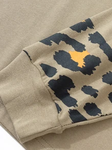 Camiseta de hombros caídos con estampado de tigre y slogan - Caqui - Ver 5