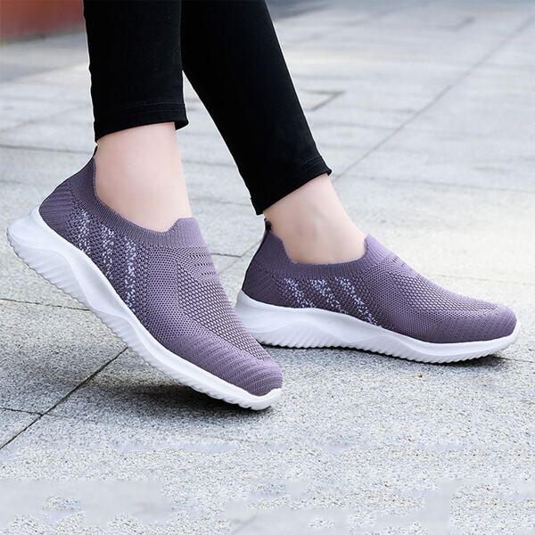 

Striped Pattern Slip-On Running Shoes, Purple