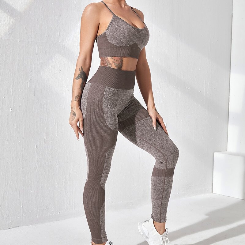 

Criss Cross Backless Sports Bra & Leggings, Multicolor