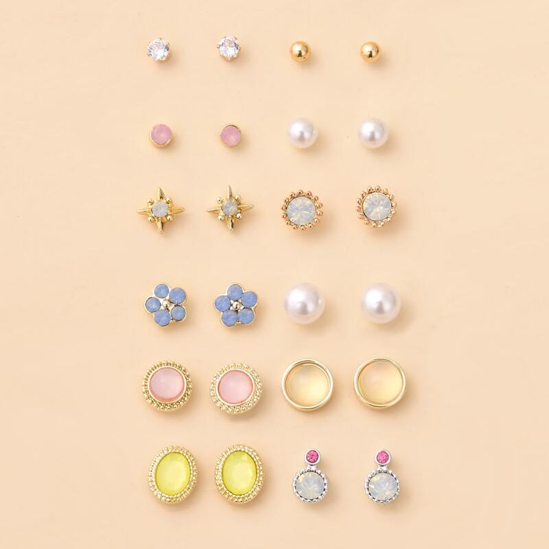 

12pairs Faux Pearl Decor Stud Earrings, Silver