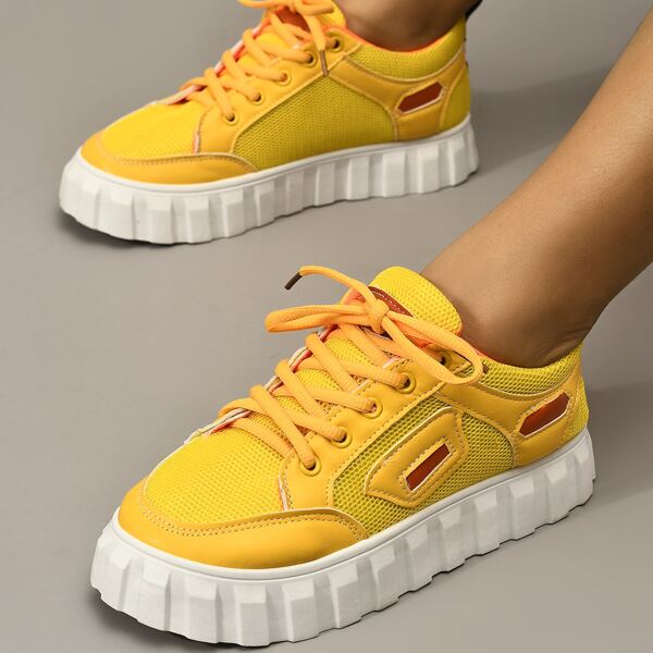 

Breathable Lace-up Front Skate Shoes, Yellow