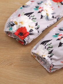 Toddler Girls Ruffle Trim Tee & Floral Paper Bag Waist Pants