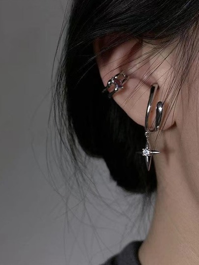 イヤーカフ ラインストーンデコレーション 2個