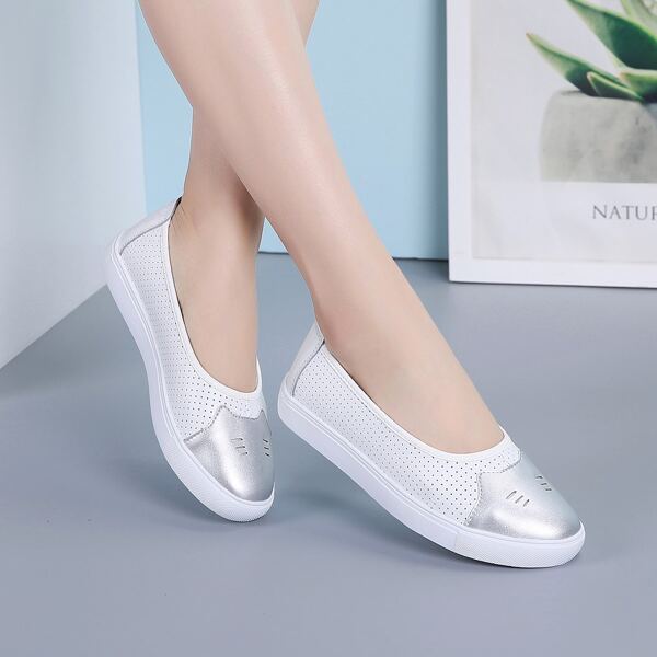 

Colorblock Cat Design Hollow Out Flats, White