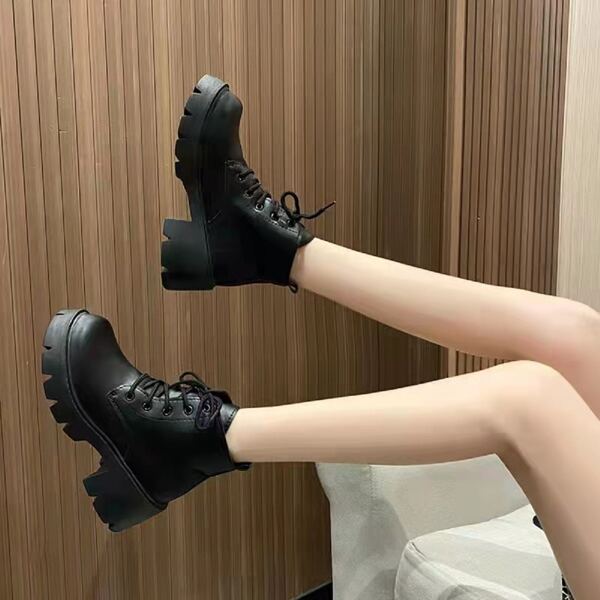 

Lace-up Front Platform Combat Boots, Black