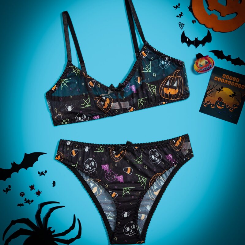 

Halloween Print Mesh Lingerie Set, Black