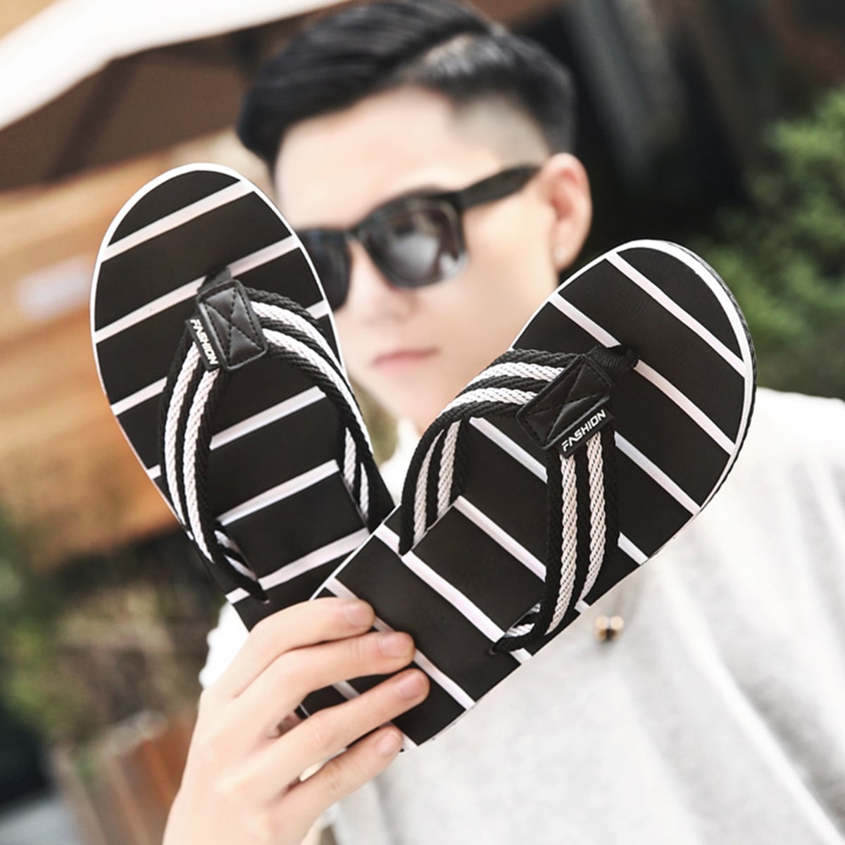 Вьетнамки в полоску для мужчины