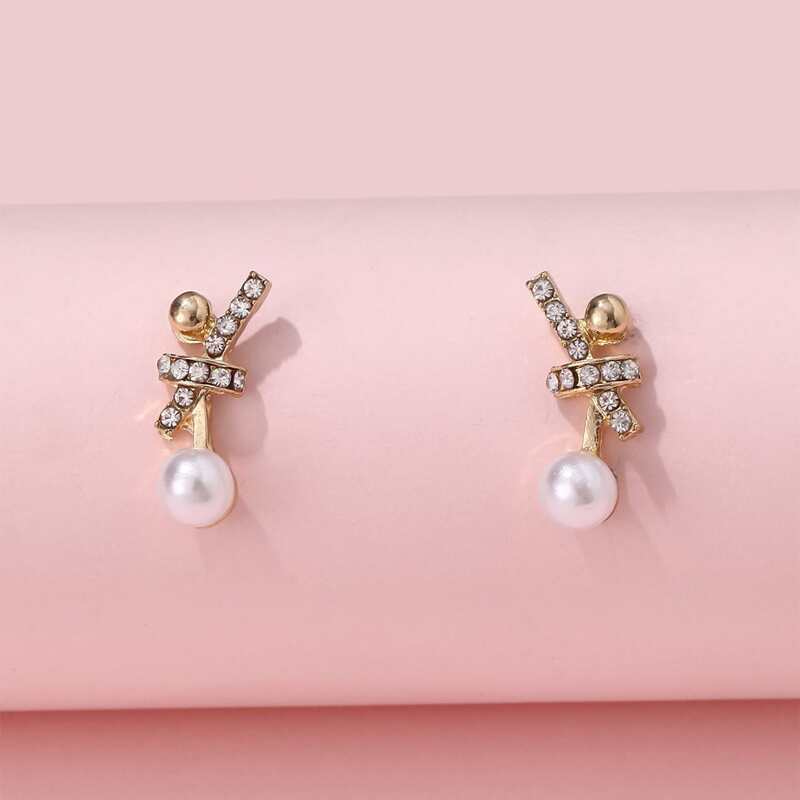 

Faux Pearl Decor Earrings, White