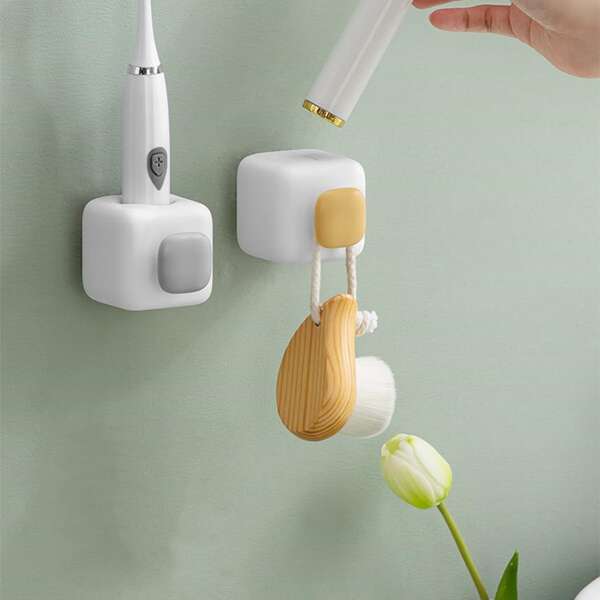 

1pc Two Tone Random Color Toothbrush Holder, Multicolor