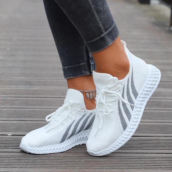 

Colorblock Lace Up Front Sneakers, White