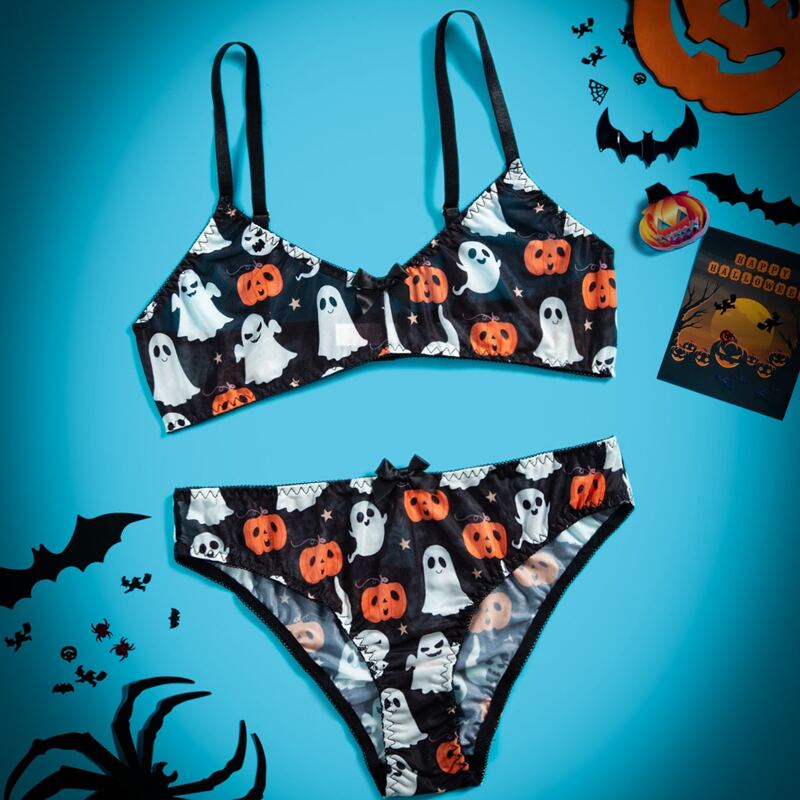 

Halloween Print Mesh Lingerie Set, Multicolor