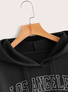 SHEIN EZwear Letter Graphic Kangaroo Pocket Drop Shoulder Drawstring Thermal Hoodie - Black - View 5