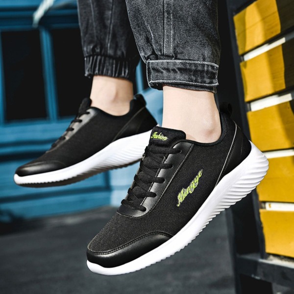 

Men Letter Graphic Lace-up Front Knit Sneakers, Black and white