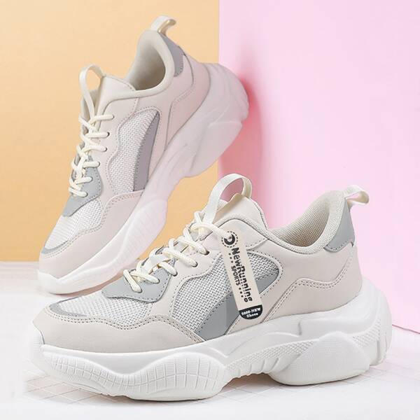 

Men Colorblock Letter Graphic Lace-up Front Sneakers, Beige